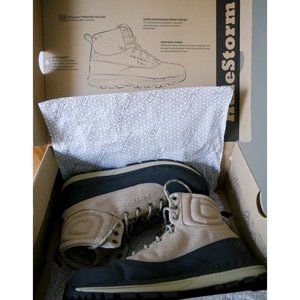 Astral HaleStorm boots